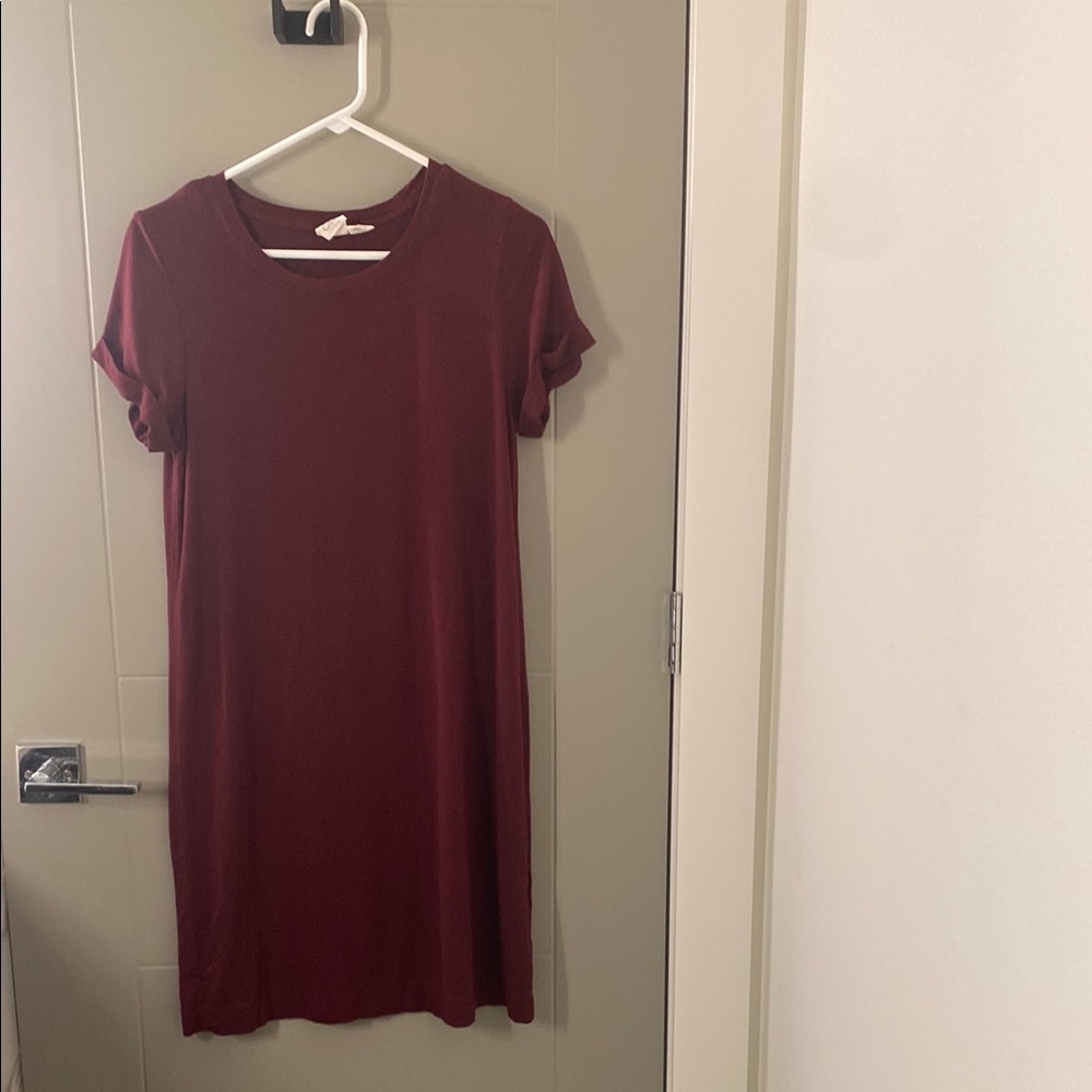 Women's Burgundy T-Shirt Dress